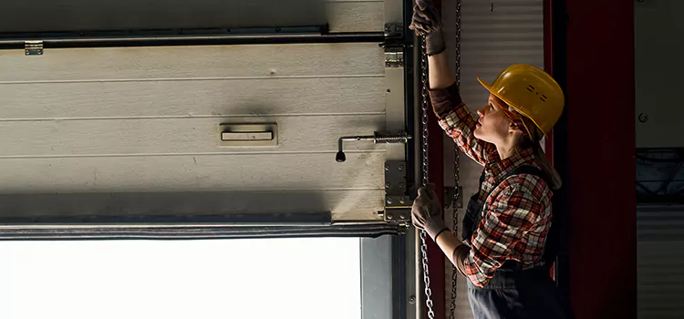 Addressing Common Garage Door Stoppage Issues in Springfield, OR